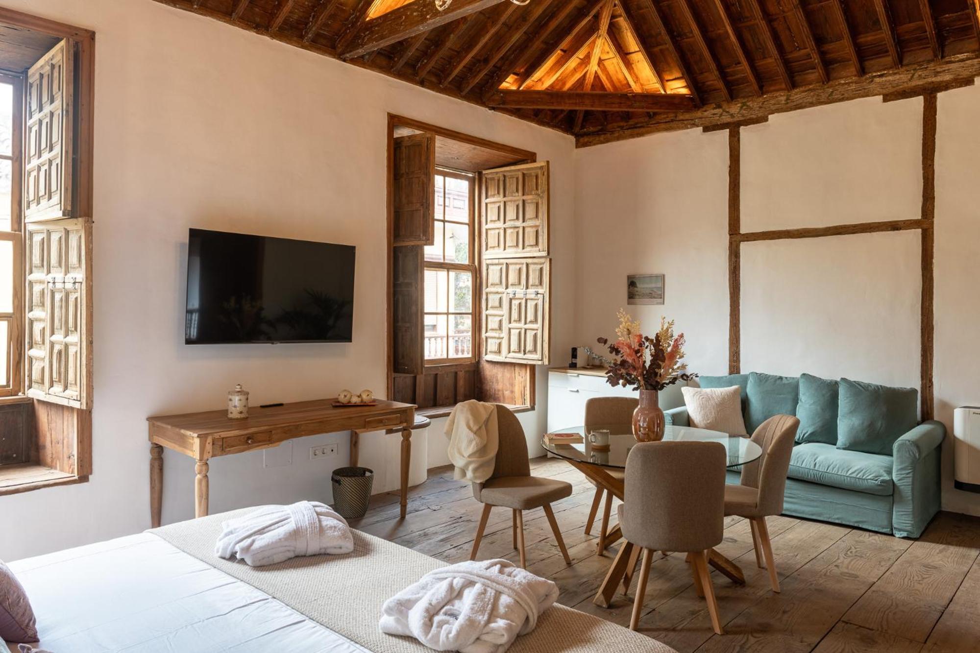 La Casa De La Camelia Hotel La Laguna  Eksteriør billede
